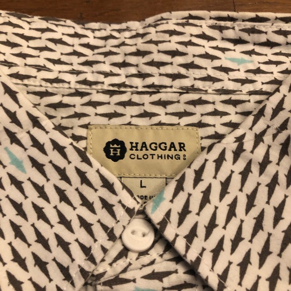 Haggar shark button up - Picture 3 of 3